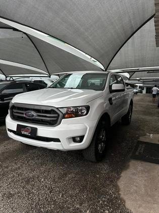 FORD RANGER 2.2 BLACK 4X2 CD 16V DIESEL 4P AUTOMÁTICO